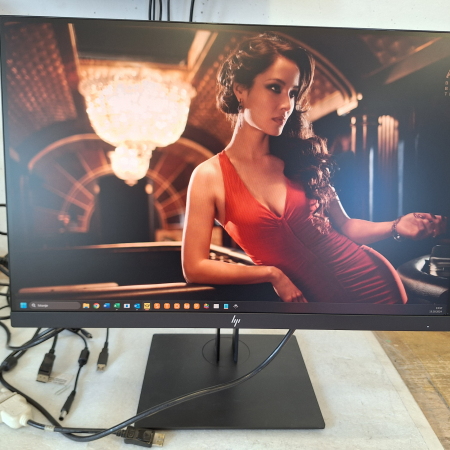 Monitor, 61 cm (24''), HP Z24i G2... ugodna cena / kvaliteta A-