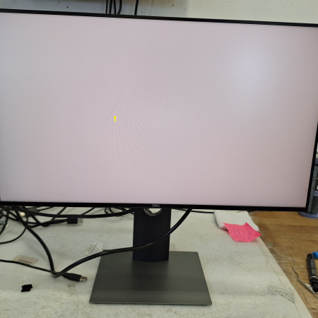 Monitor, 61 cm (24''), DELL UltraSharp U2421HE... ugodna cena / kvaliteta A- 