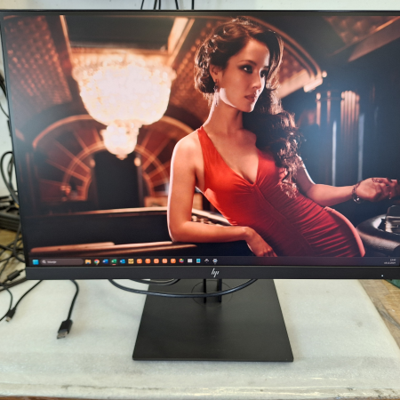 Monitor, 61 cm (24''), HP Z24i G2... ugodna cena / kvaliteta A-